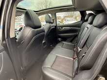 Nissan Qashqai 1.6 dCi Tekna SUV 5dr Diesel Manual 4WD Euro 6 (s/s) (130 ps) - U1322