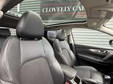Nissan Qashqai 1.6 dCi Tekna SUV 5dr Diesel Manual 4WD Euro 6 (s/s) (130 ps) - U1322