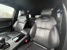 Land Rover Range Rover Evoque 2.0 TD4 Landmark SUV 5dr Diesel Manual 4WD Euro 6 (s/s) (180 ps) - U1328
