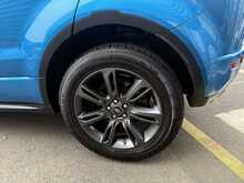 Land Rover Range Rover Evoque 2.0 TD4 Landmark SUV 5dr Diesel Manual 4WD Euro 6 (s/s) (180 ps) - U1328