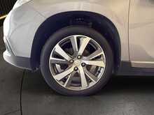 Peugeot 2008 1.2 PureTech Feline SUV 5dr Petrol Manual Euro 6 (s/s) (Mistral) (130 ps) - U1345