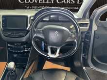 Peugeot 2008 1.2 PureTech Feline SUV 5dr Petrol Manual Euro 6 (s/s) (Mistral) (130 ps) - U1345