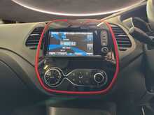 Renault Captur 0.9 TCe ENERGY Signature Nav SUV 5dr Petrol Manual Euro 6 (s/s) (90 ps) - U1346
