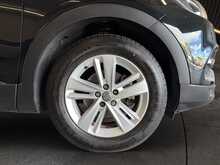 Vauxhall Grandland X 1.2 Turbo GPF SE SUV 5dr Petrol Manual Euro 6 (s/s) (130 ps) - U1365