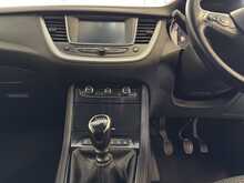 Vauxhall Grandland X 1.2 Turbo GPF SE SUV 5dr Petrol Manual Euro 6 (s/s) (130 ps) - U1365