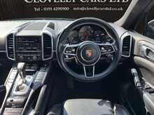 Porsche Cayenne 3.0 TD V6 SUV 5dr Diesel TiptronicS 4WD Euro 6 (s/s) (262 ps) - U1455