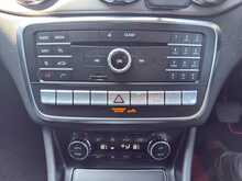 Mercedes-Benz GLA 2.1 GLA220d Sport (Executive) SUV 5dr Diesel 7G-DCT 4MATIC Euro 6 (s/s) (177 ps) - U1464