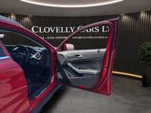 Mercedes-Benz GLA 2.1 GLA220d Sport (Executive) SUV 5dr Diesel 7G-DCT 4MATIC Euro 6 (s/s) (177 ps) - U1464