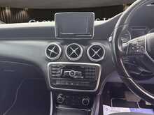 Mercedes-Benz A Class 1.5 A180 CDI SE Hatchback 5dr Diesel 7G-DCT Euro 5 (s/s) (109 ps) - U1510