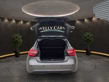 Mercedes-Benz A Class 1.5 A180 CDI SE Hatchback 5dr Diesel 7G-DCT Euro 5 (s/s) (109 ps) - U1510