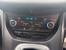 Ford Kuga 2.0 TDCi Titanium SUV 5dr Diesel Manual Euro 6 (s/s) (150 ps) - U1527