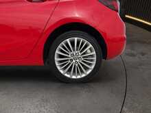 Vauxhall Astra 1.6 CDTi BlueInjection Elite Nav Hatchback 5dr Diesel Manual Euro 6 (s/s) (136 ps) - U1538