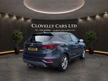 Hyundai Santa Fe 2.2 CRDi Blue Drive Premium SE SUV 5dr Diesel Manual 4WD Euro 6 (s/s) (7 Seat) (200 ps) - U1543