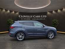 Hyundai Santa Fe 2.2 CRDi Blue Drive Premium SE SUV 5dr Diesel Manual 4WD Euro 6 (s/s) (7 Seat) (200 ps) - U1543