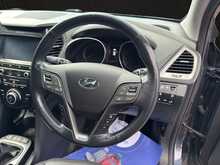 Hyundai Santa Fe 2.2 CRDi Blue Drive Premium SE SUV 5dr Diesel Manual 4WD Euro 6 (s/s) (7 Seat) (200 ps) - U1543