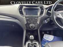Hyundai Santa Fe 2.2 CRDi Blue Drive Premium SE SUV 5dr Diesel Manual 4WD Euro 6 (s/s) (7 Seat) (200 ps) - U1543