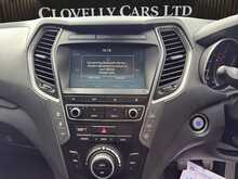 Hyundai Santa Fe 2.2 CRDi Blue Drive Premium SE SUV 5dr Diesel Manual 4WD Euro 6 (s/s) (7 Seat) (200 ps) - U1543
