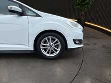 Ford C-Max 1.0T EcoBoost GPF Zetec MPV 5dr Petrol Manual Euro 6 (s/s) (100 ps) - U1548