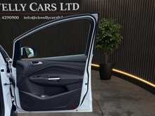 Ford C-Max 1.0T EcoBoost GPF Zetec MPV 5dr Petrol Manual Euro 6 (s/s) (100 ps) - U1548