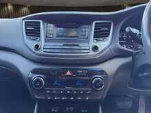 Hyundai TUCSON 1.7 CRDi Blue Drive SE SUV 5dr Diesel DCT Euro 6 (s/s) (141 ps) - U1552