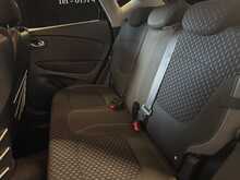 Renault Captur 1.5 dCi ENERGY Dynamique S Nav SUV 5dr Diesel Manual Euro 6 (s/s) (90 ps) - U1563