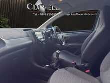 Citroen C1 1.2 PureTech Flair Hatchback 5dr Petrol Manual Euro 6 (82 ps) - U1569