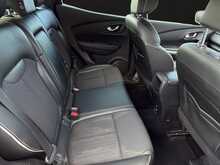 Renault Kadjar 1.5 dCi Signature Nav SUV 5dr Diesel EDC Euro 6 (s/s) (110 ps) - U1572