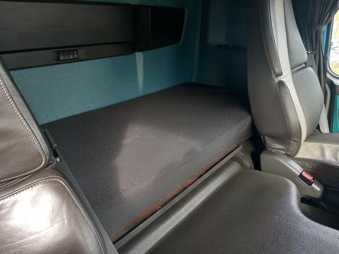 460 GT 8X4 32T ROAD PLANING STEEL TIPPER *VBG COUPLING*  