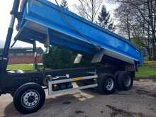 Volvo FMX 460 GT 8X4 32T ROAD PLANING STEEL TIPPER *VBG COUPLING* 