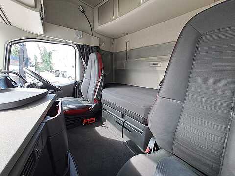 460 GT 3.9M 6X2 * FRIDGE * SLIDING FIFTH WHEEL *