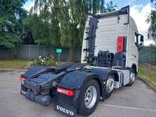 Volvo FH 460 GT 4.1M 6X2 *LATEST MODEL* SAT NAV* MICROWAVE* 