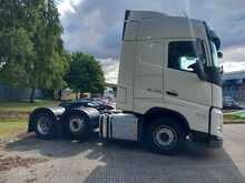 Volvo FH 460 GT 4.1M 6X2 *LATEST MODEL* SAT NAV* MICROWAVE* 