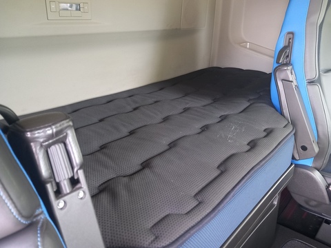  500 GT 3.8M LITE 6X2 *X LOW HEIGHT* FULL AIR* NAV*