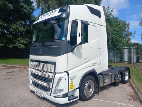  500 GT 3.8M LITE 6X2 *X LOW HEIGHT* FULL AIR* NAV*