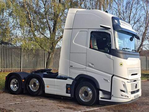 Volvo FH 460TC GT AERO 4.1M 6x2 *EX Demonstrator * 