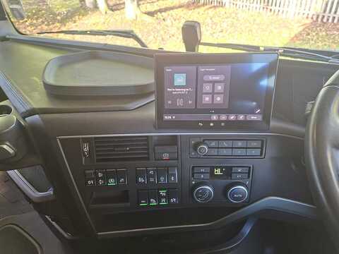 Volvo FH 460TC GTXL AERO 4.1M 6x2 *EX Demonstrator * 