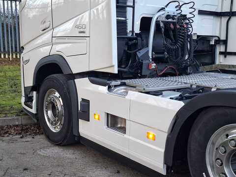 Volvo FH 460TC GTXL AERO 4.1M 6x2 *EX Demonstrator * 