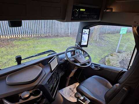 Volvo FH 460TC GTXL AERO 4.1M 6x2 *EX Demonstrator * 