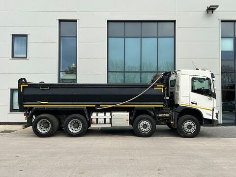 420 FMX Day Cab 8x4 Tipper **Thompson Steel Body Tipper**