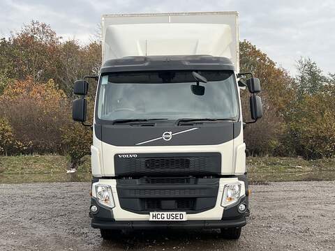 280 DAY CAB * MICRA CURTIAN SIDER * DHOLLANDIA CANTILEVER TAIL LIFT *