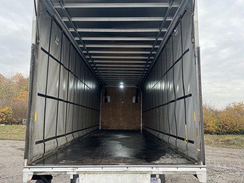 280 DAY CAB * MICRA CURTIAN SIDER * DHOLLANDIA CANTILEVER TAIL LIFT *