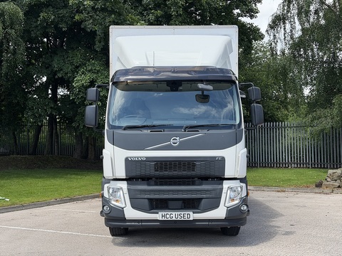 280 DAY CAB * MICRA CURTIAN SIDER * DHOLLANDIA CANTILEVER TAIL LIFT *