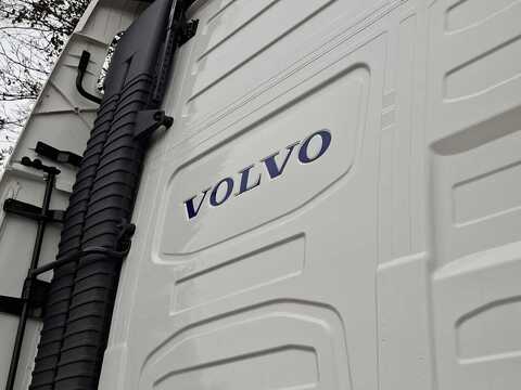 Volvo FH Aero 460TC GT AERO 4.1M 6x2 *Latest Cab*