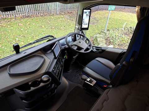 Volvo FH Aero 460TC GT AERO 4.1M 6x2 *Latest Cab*