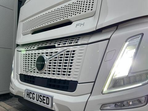 Volvo FH 460TC GTXL AERO 4.1M 6x2 *EX Demonstrator * 