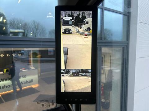 Volvo FH 460TC GTXL AERO 4.1M 6x2 *EX Demonstrator * 