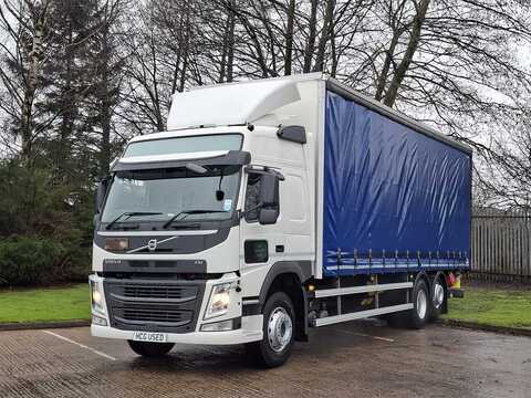 GT 330 26 Tonne Curtain Sider *Tuck Away Tail Lift*