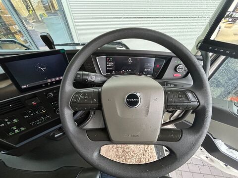 460TC GT AERO 4.1M 6x2 *EX Demonstrator * 