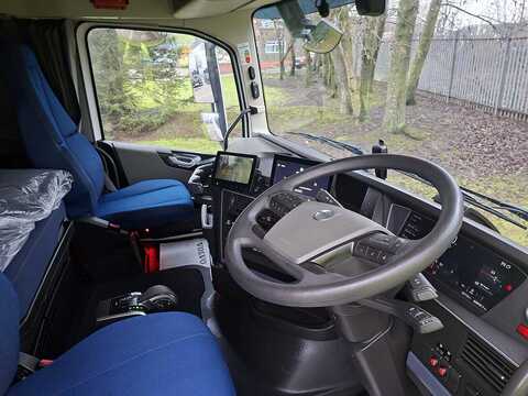 460TC GT 6x2 *Latest Model*