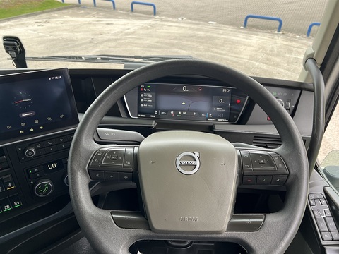 460TC GT 6x2 *Latest Model*